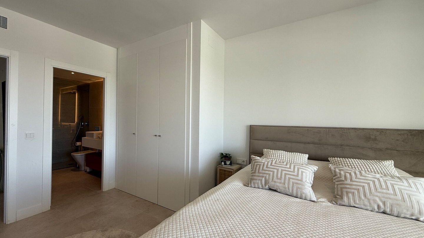  49 LYX homes