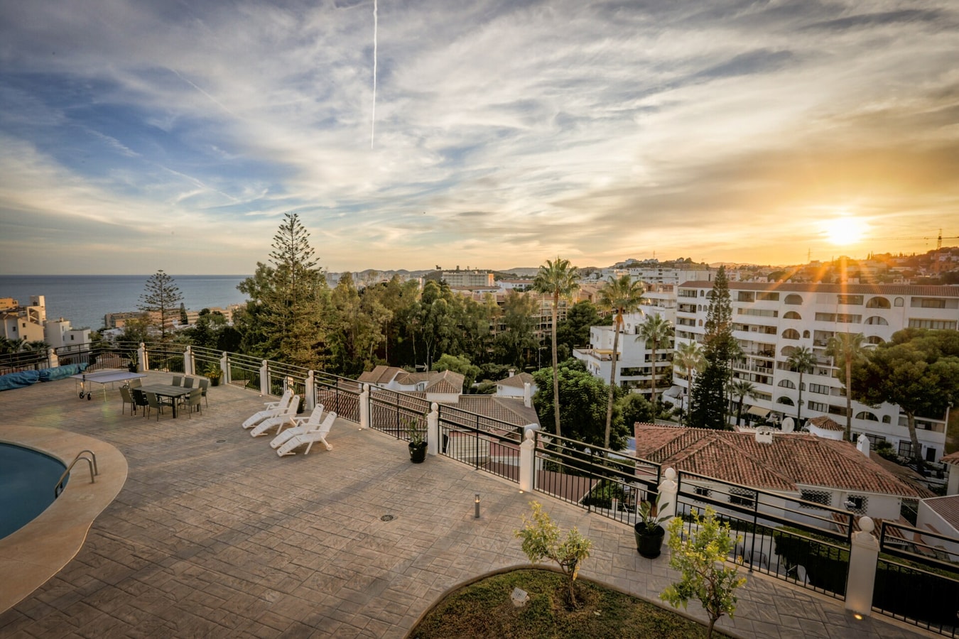 Nogali - Private heated pool-BBQ-sea view-parking 68 LYX homes