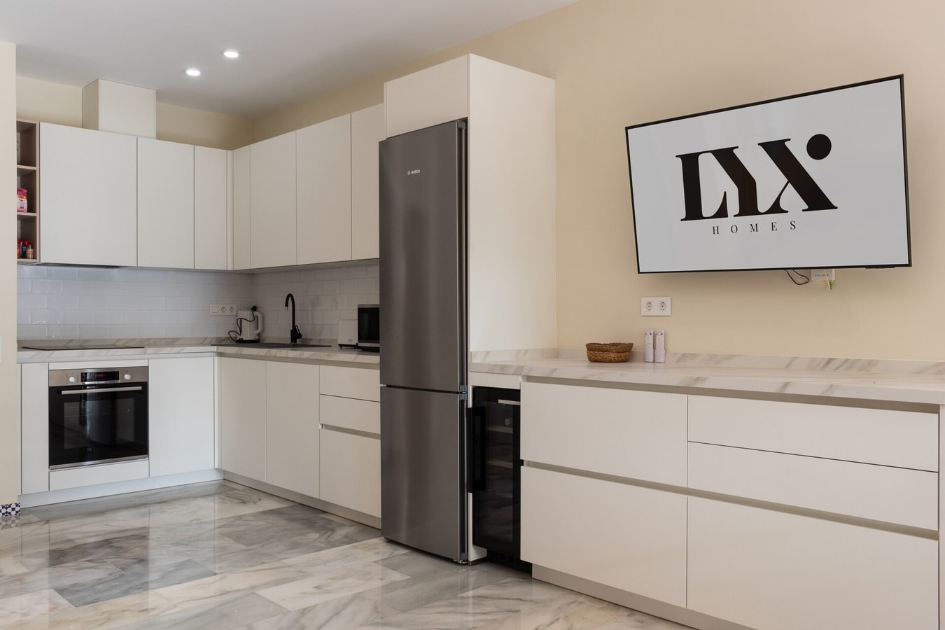 Castillo Coastal Escape 38 LYX homes