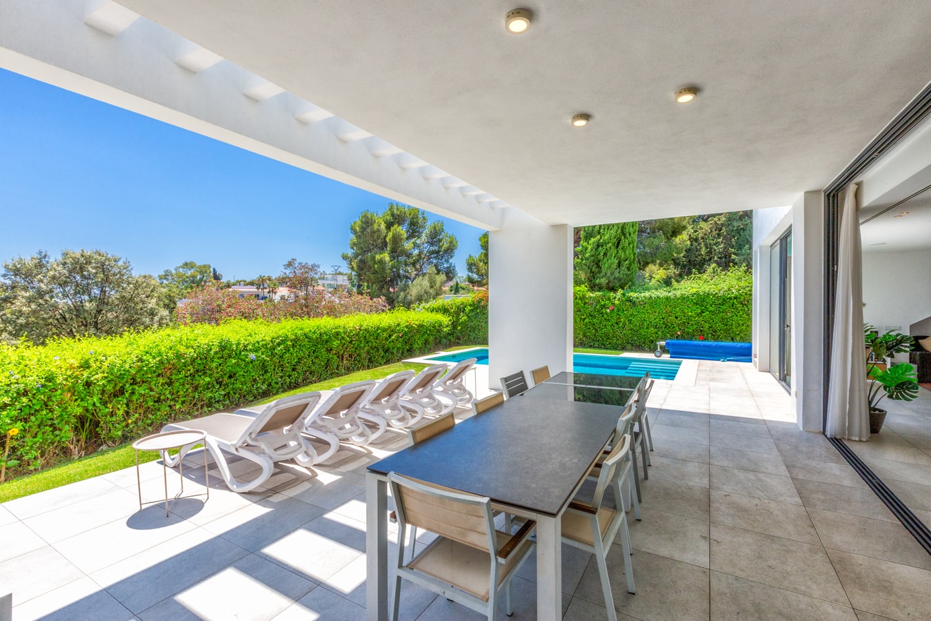 Villa Oasis | Private Pool & Jacuzzi | Sleeps 12 29 LYX homes