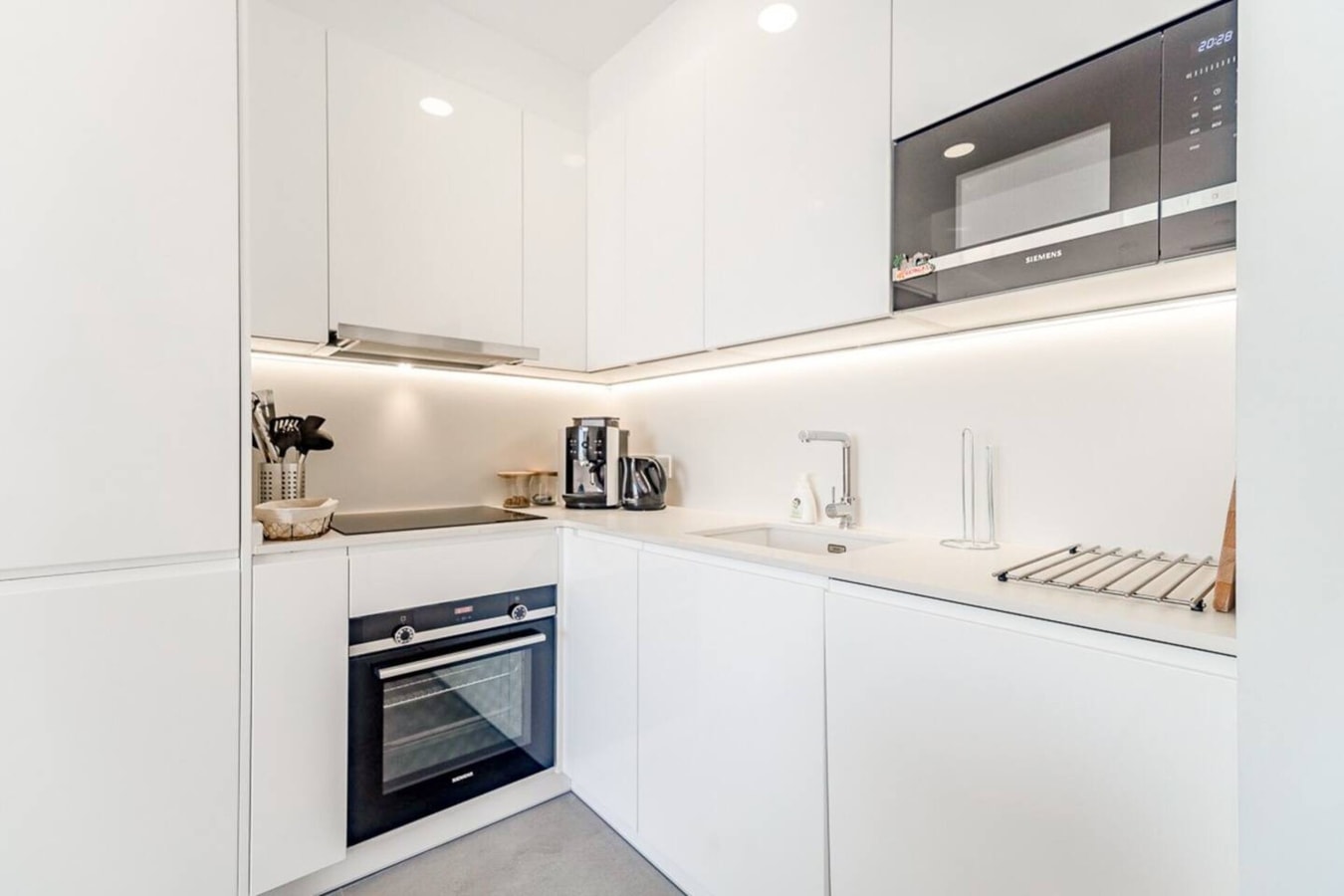 Castle View 2 - Heated pool, gym 32 LYX homes