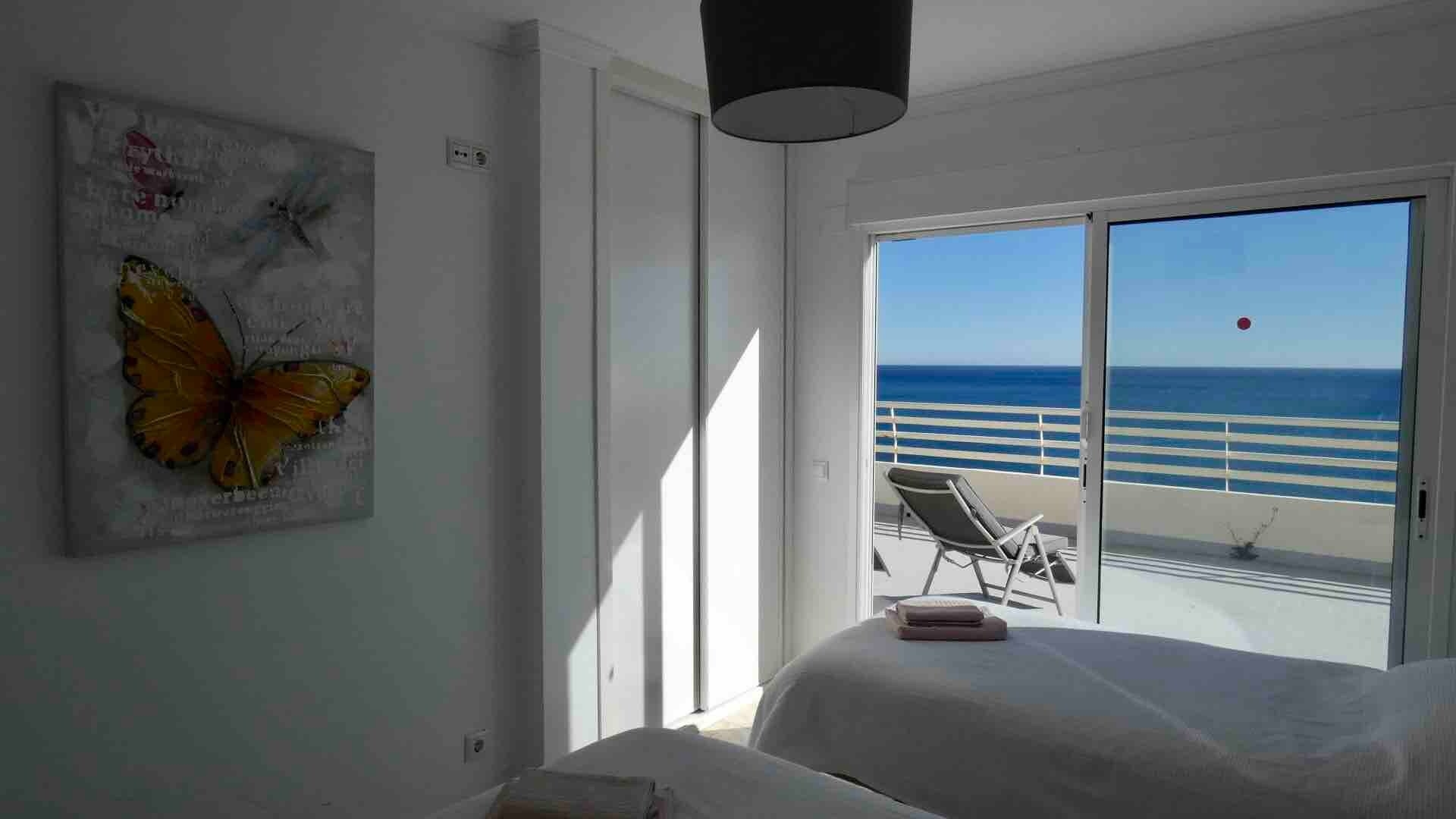 Stella - First line Penthouse with private parking 16 LYX homes