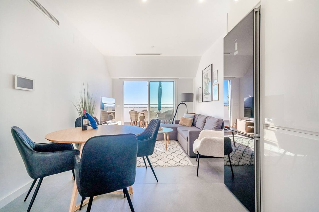 Castle View 2 - Heated pool, gym 8 LYX homes