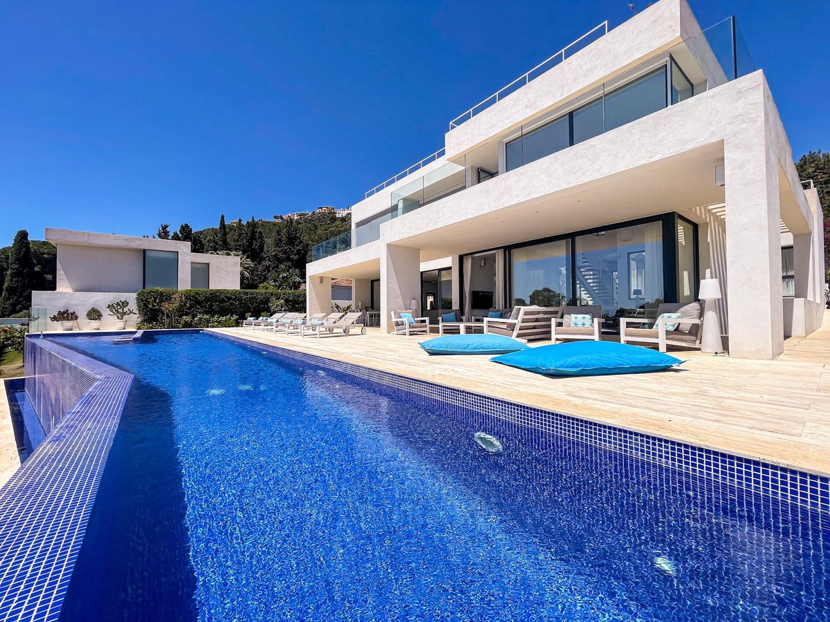 INFINITY · Infinity - Luxury Villa in Benalmádena 80 LYX homes
