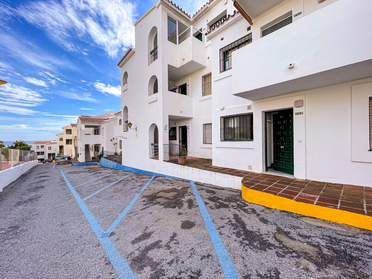 LA CALA · Cozy home in La Cala with pool 37 LYX homes