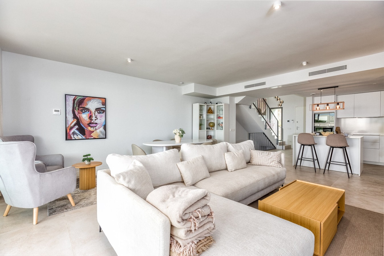  24 LYX homes