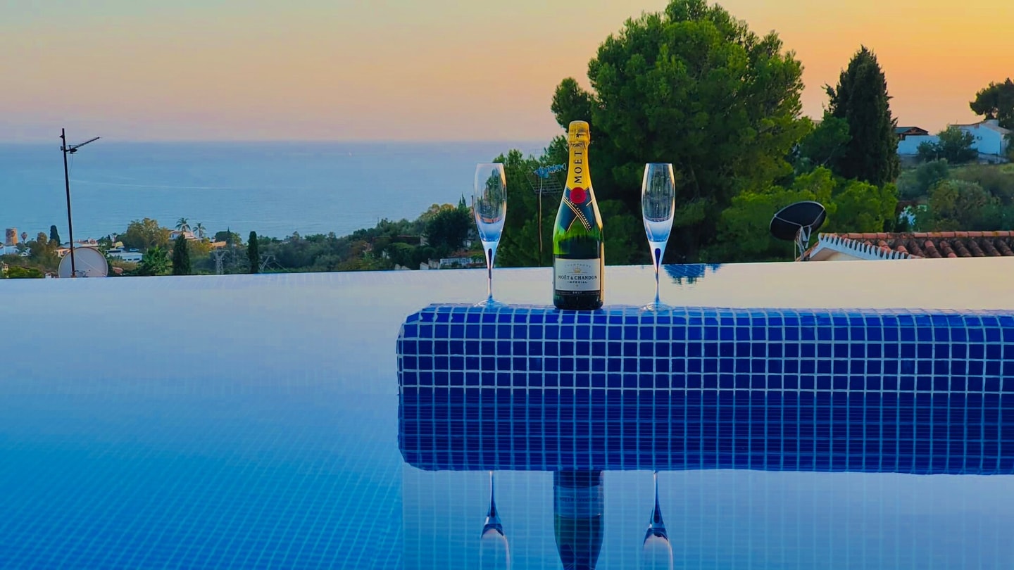INFINITY · Infinity - Luxury Villa in Benalmádena 14 LYX homes