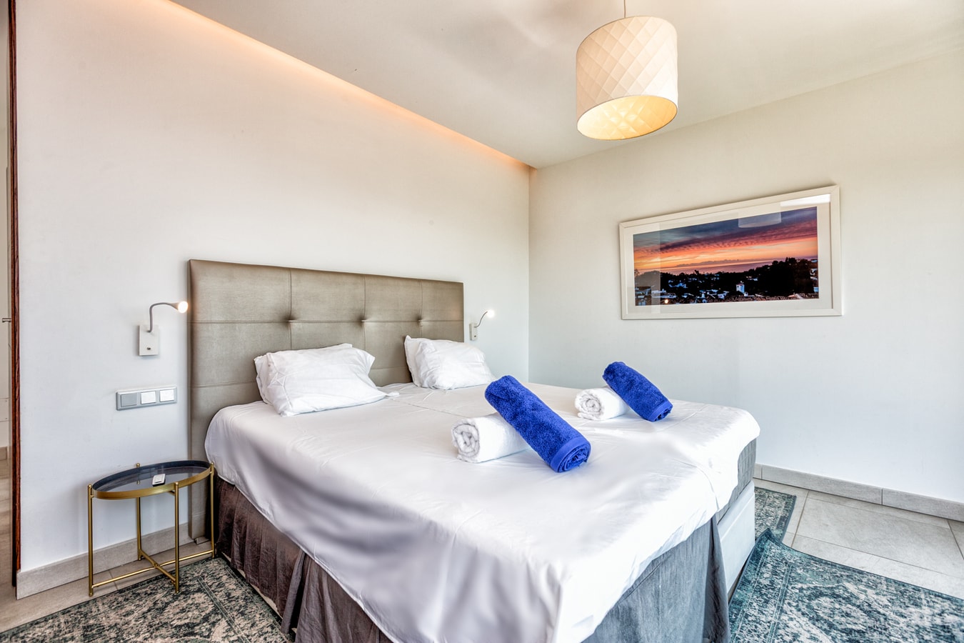 Villa Oasis | Private Pool & Jacuzzi | Sleeps 12 10 LYX homes
