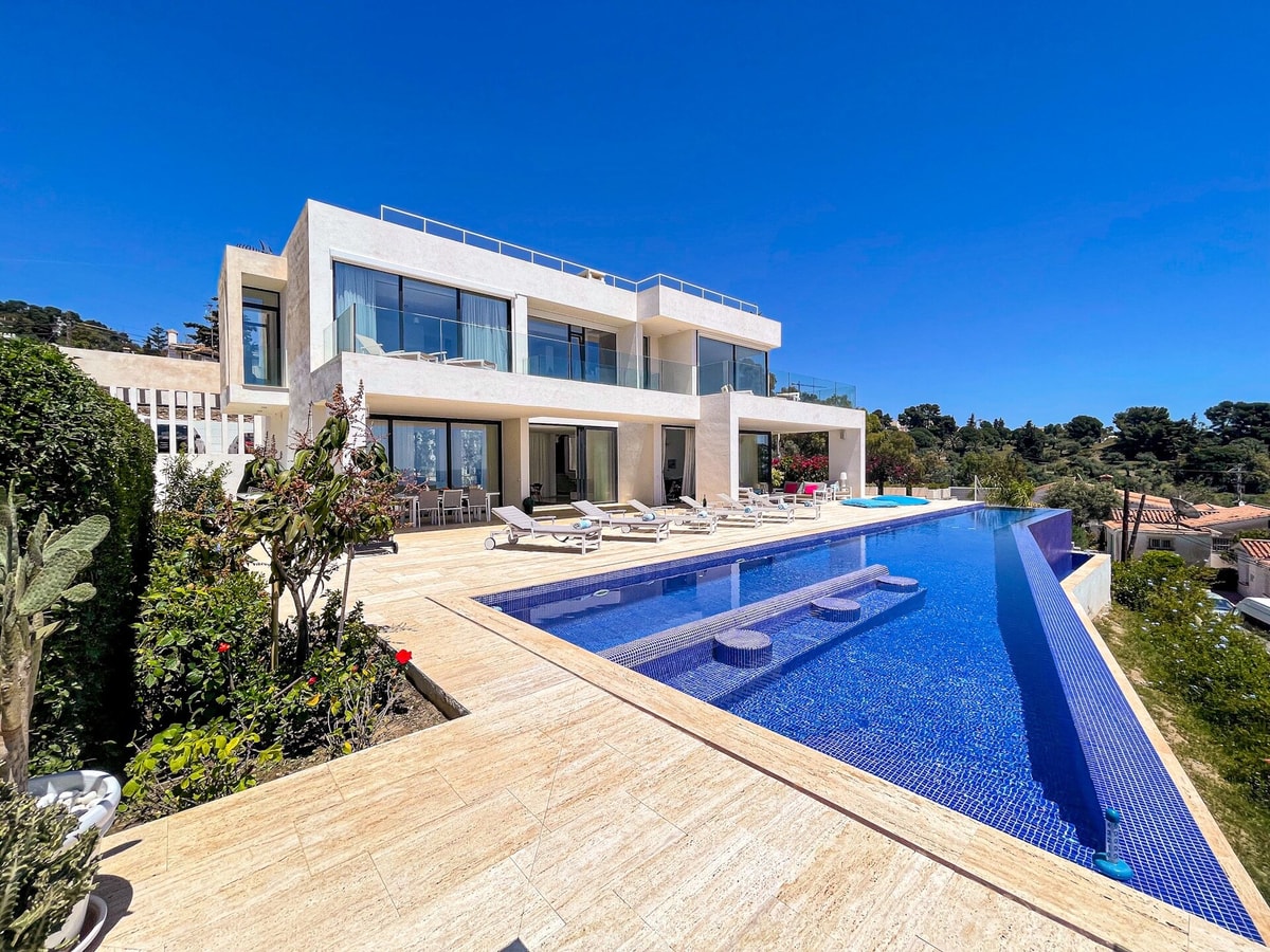 INFINITY · Infinity - Luxury Villa in Benalmádena 5 LYX homes