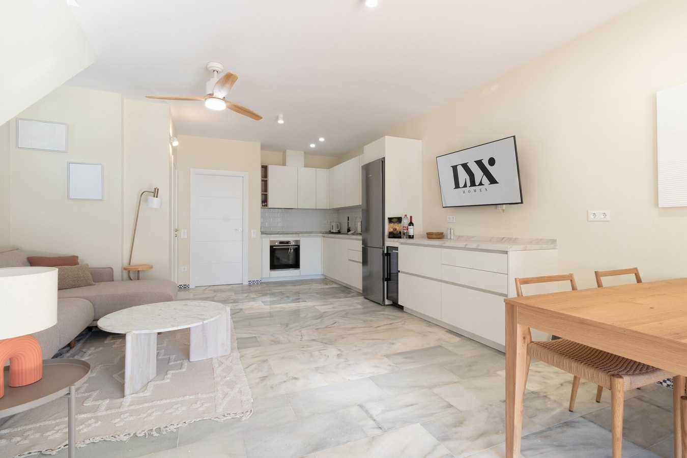 Castillo Coastal Escape 11 LYX homes