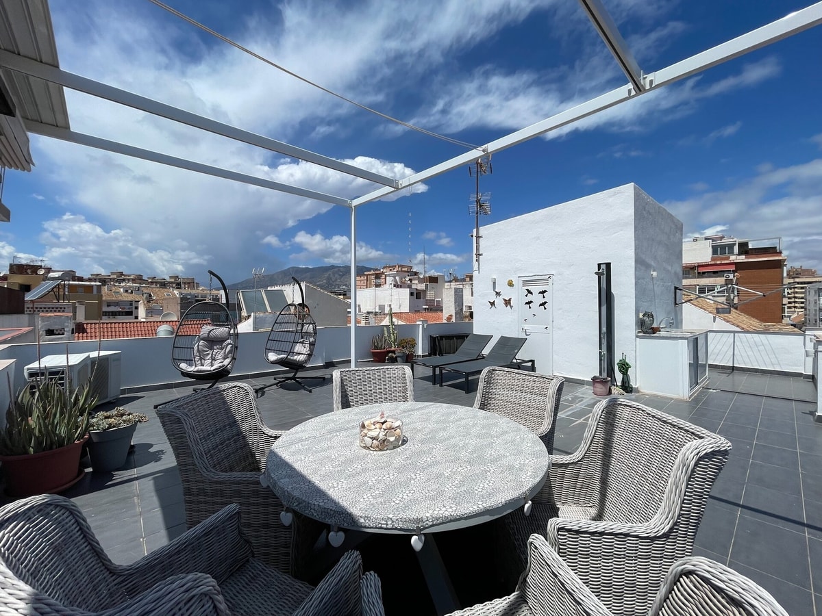 Penthouse in Central Fuengirola 24 LYX homes