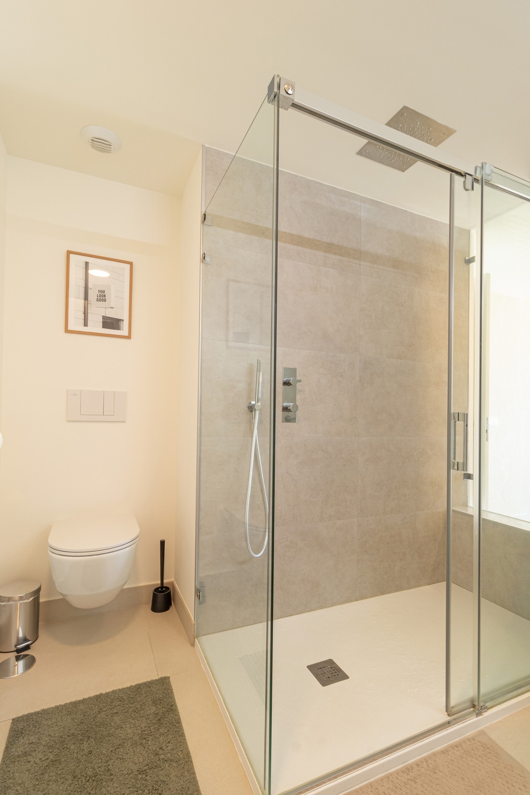 One Heights with panoramic views & shared pool 10 LYX homes