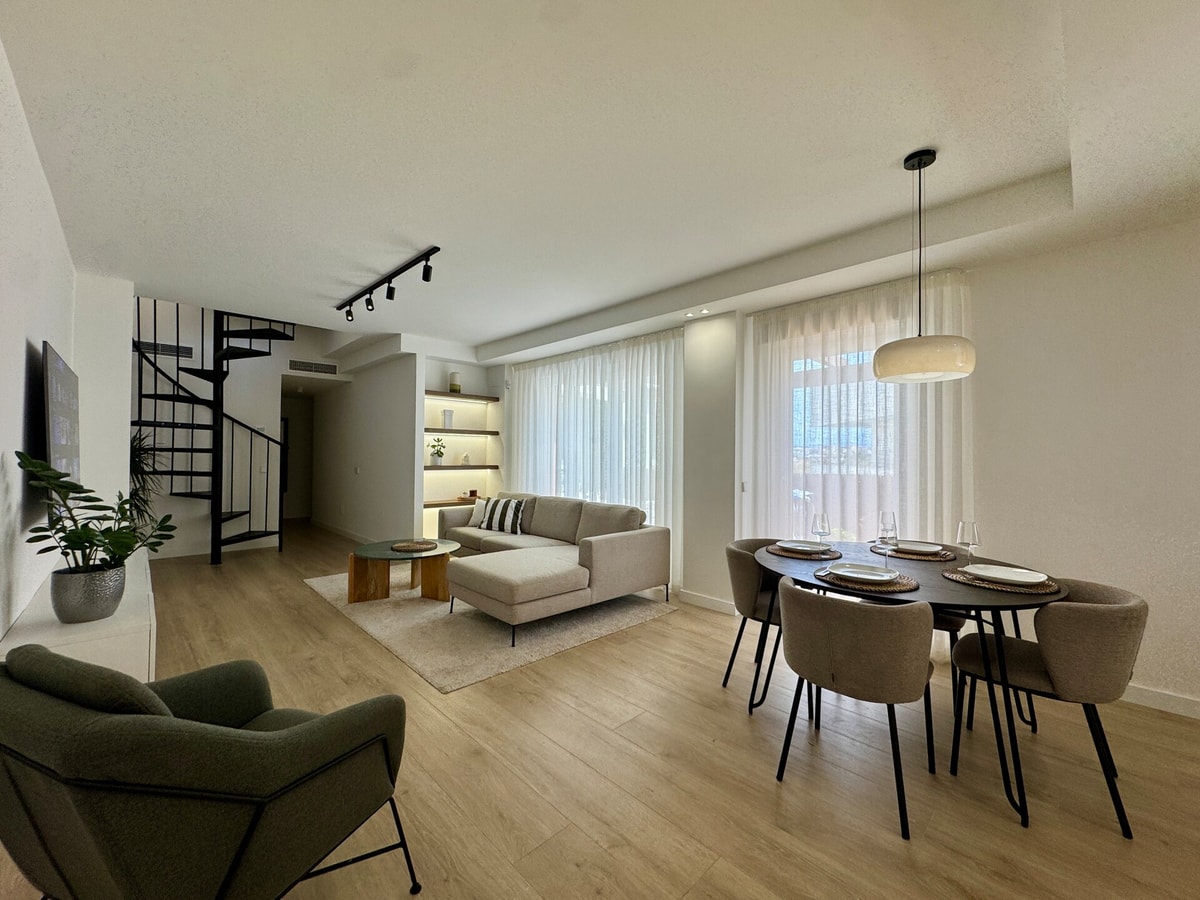 11 LYX homes