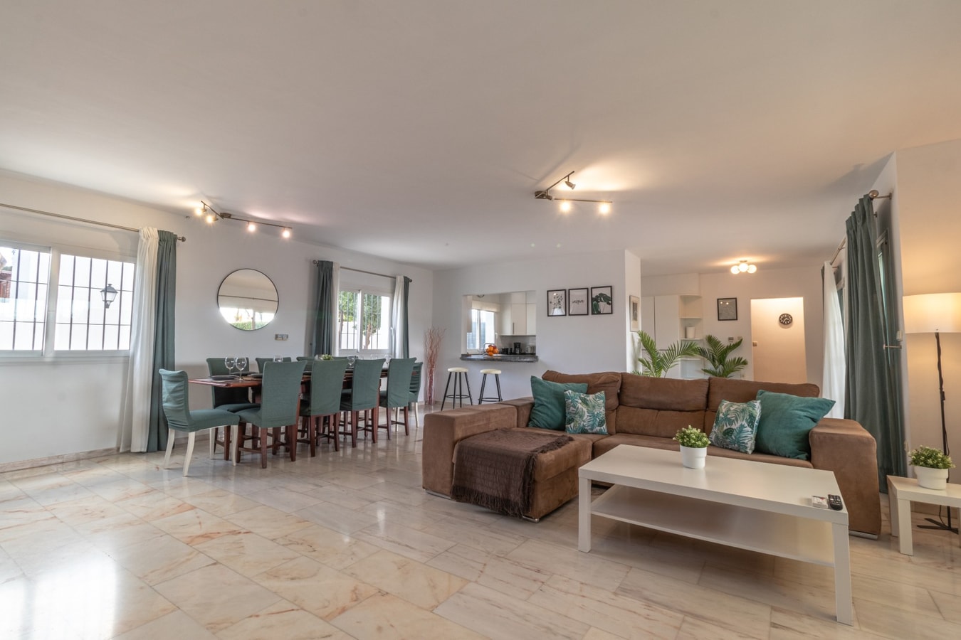 Casa Azul Sereno con piscina y jardín 5 LYX homes