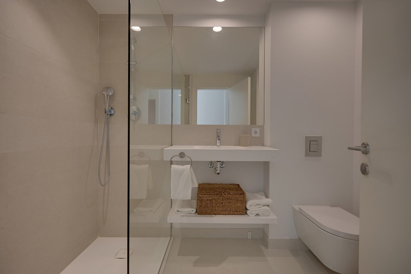 Higueron West217 18 LYX homes