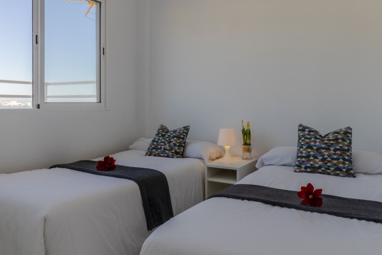 Ronda 3 frontline Penthouse in Los Boliches 24 LYX homes