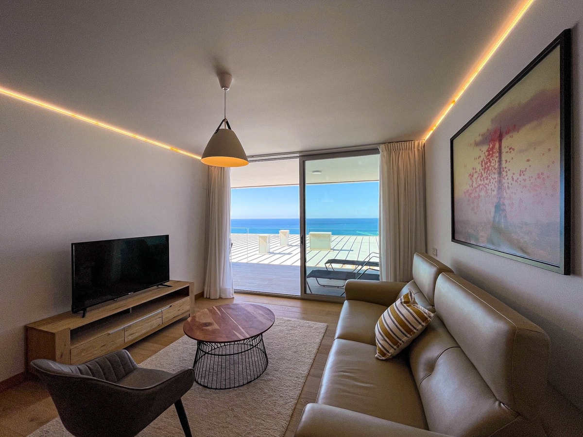 Casa Med One - Lovely view of the Mediterranean 21 LYX homes