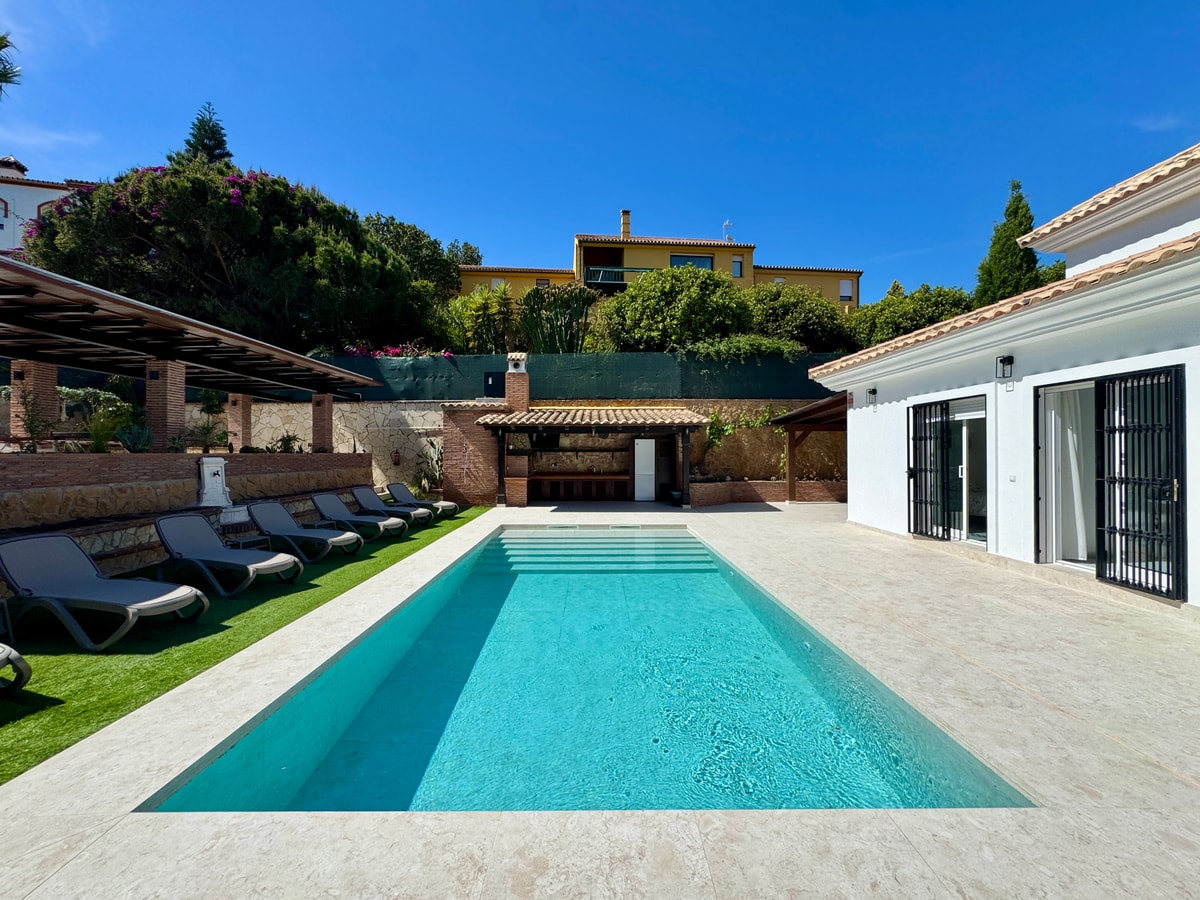 Casa Vista Verde - Charming home with private pool LYX homes