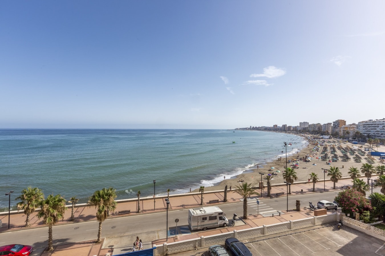 Promosol - Frontline fully renovated with terrace 2 LYX homes