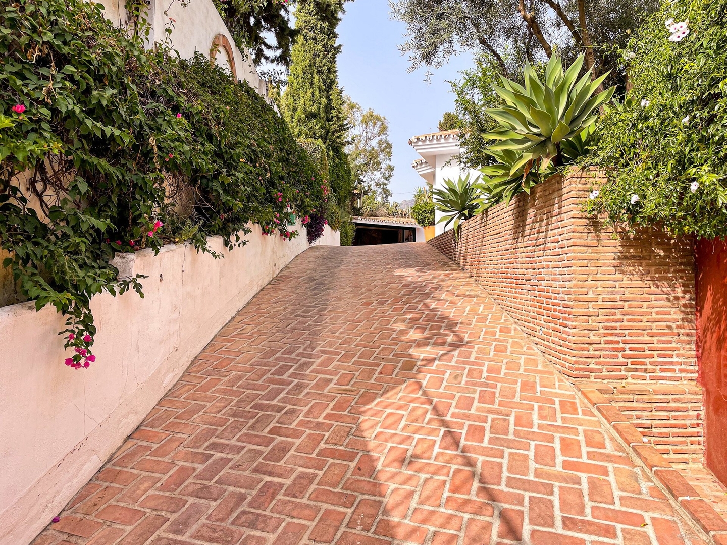 Rosa Blanca- private heated pool, views 59 LYX homes
