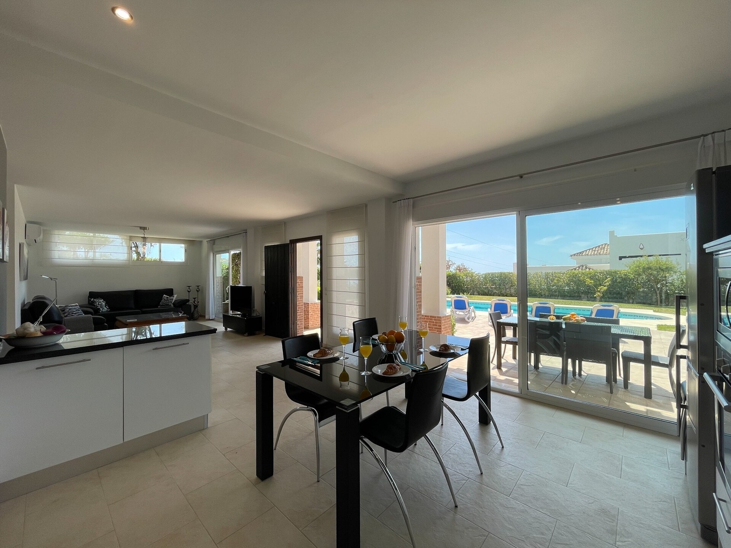 Casa Joy - Cozy home with private pool & BBQ 38 LYX homes