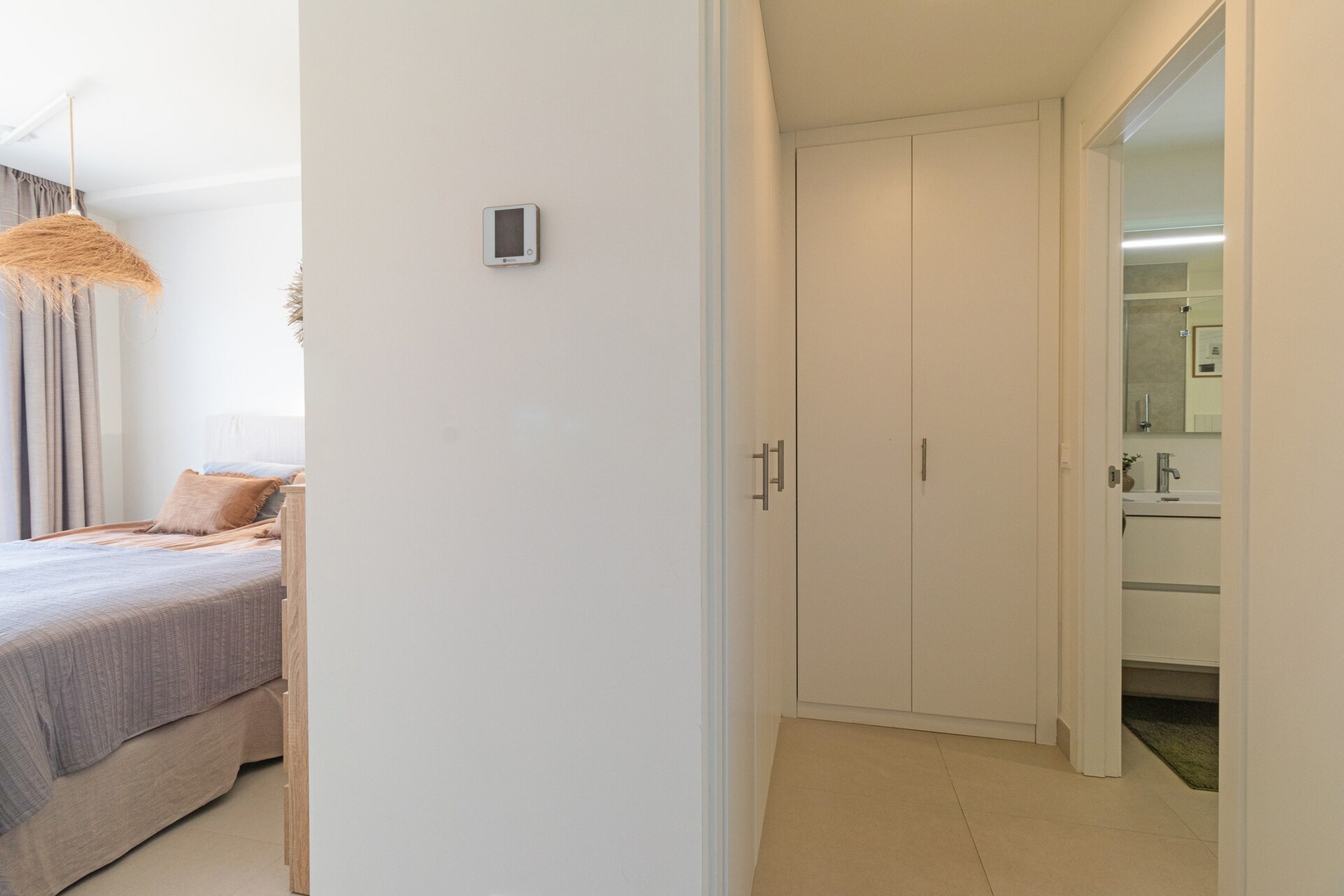 One Heights with panoramic views & shared pool 14 LYX homes