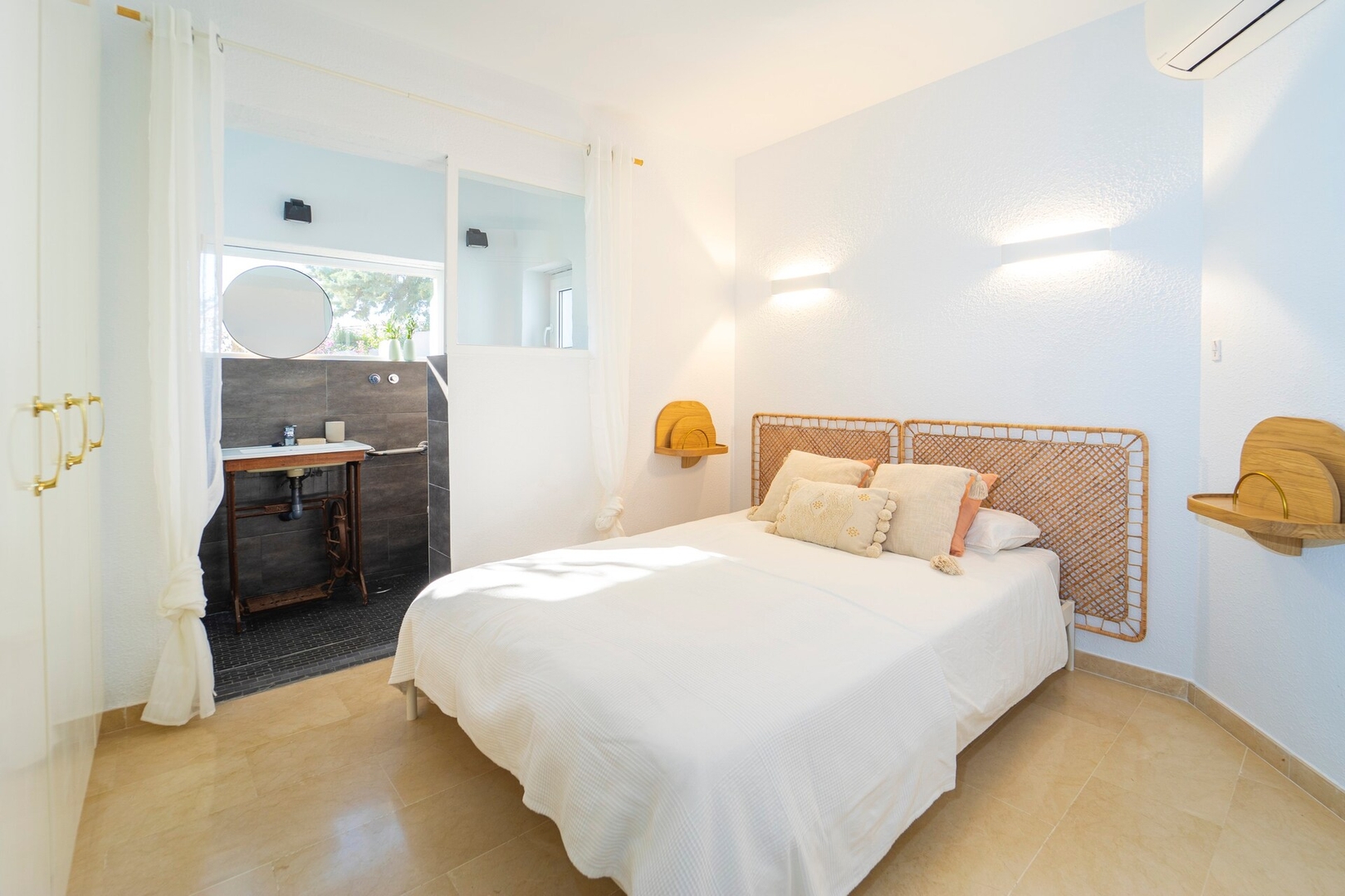Rosa Blanca- private heated pool, views 17 LYX homes
