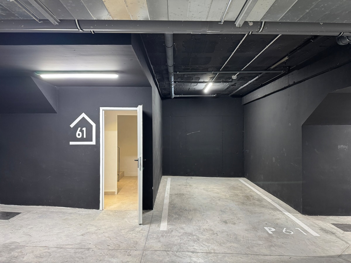  5 LYX homes