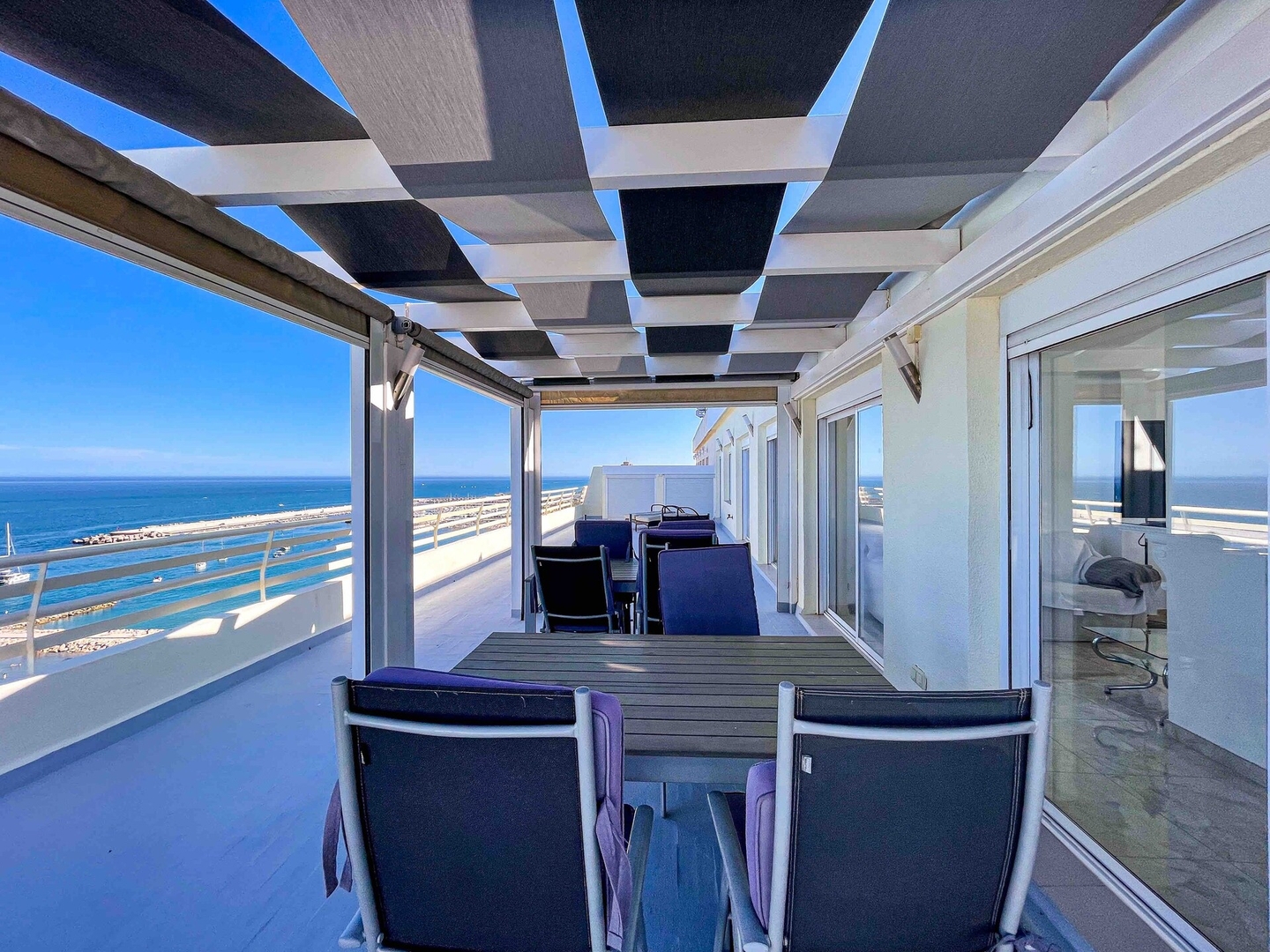 Stella - First line Penthouse with private parking 27 LYX homes