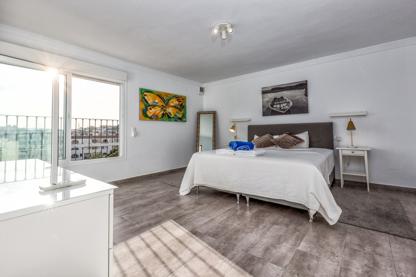 Nogali - Private heated pool-BBQ-sea view-parking 81 LYX homes