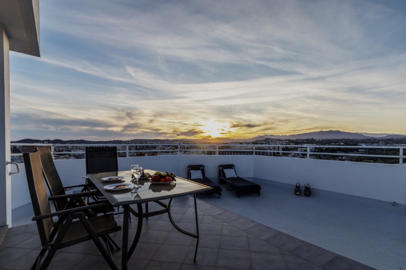 Ronda 3 frontline Penthouse in Los Boliches 2 LYX homes