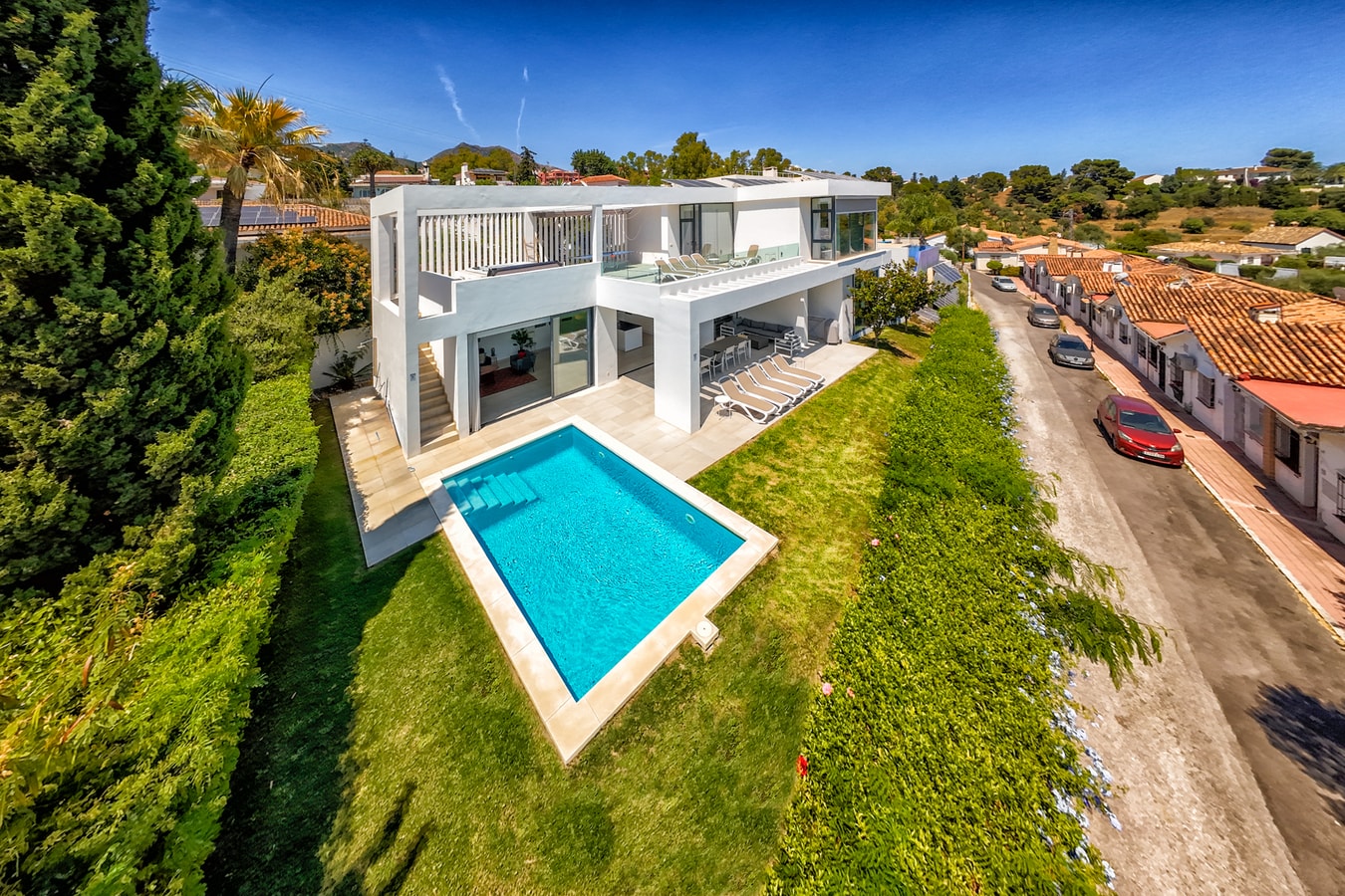 Villa Oasis | Private Pool & Jacuzzi | Sleeps 12 40 LYX homes