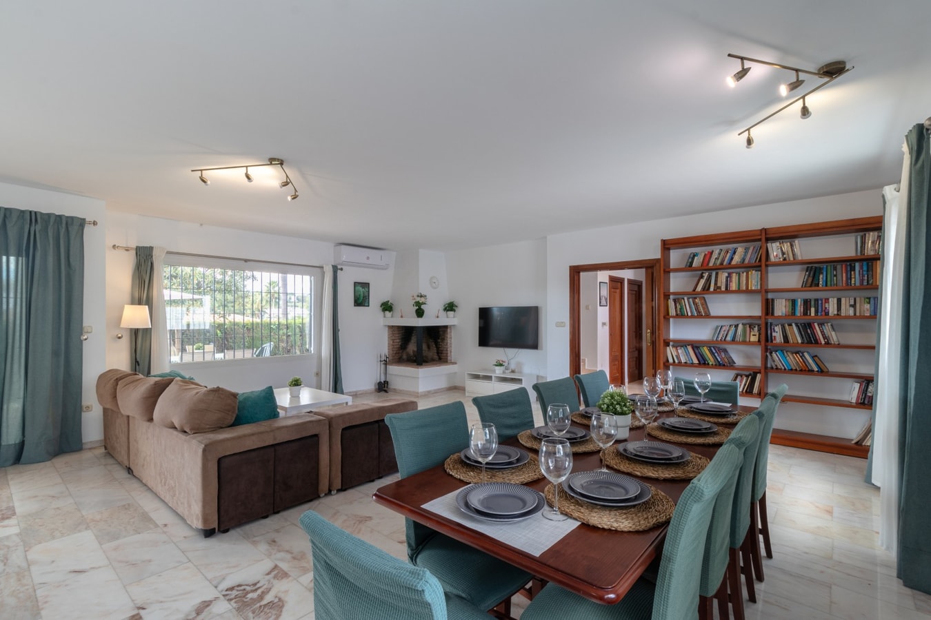 Casa Azul Sereno con piscina y jardín 23 LYX homes