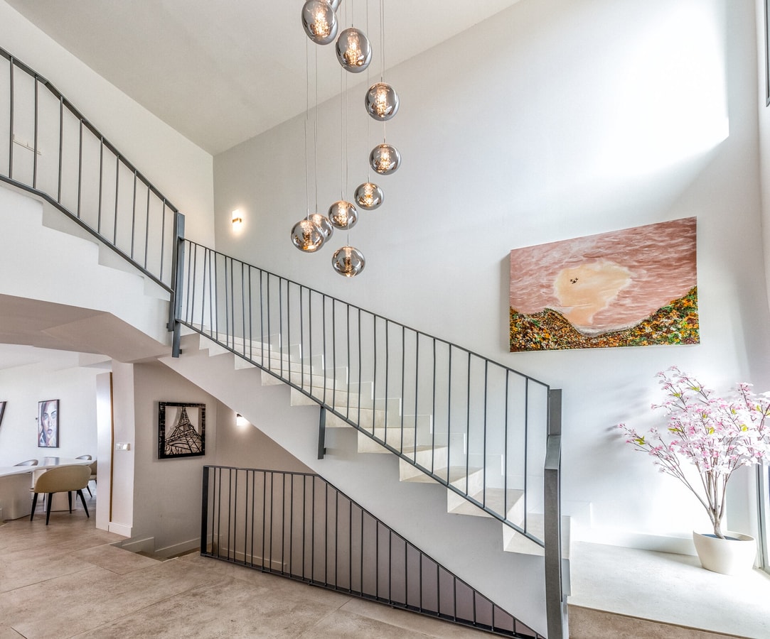  25 LYX homes