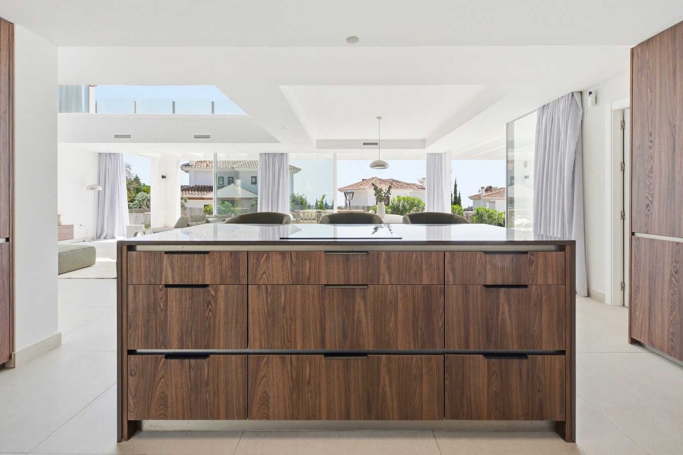 Villa Velaris | With Heated Pool, Cinema & Gym 16 LYX homes