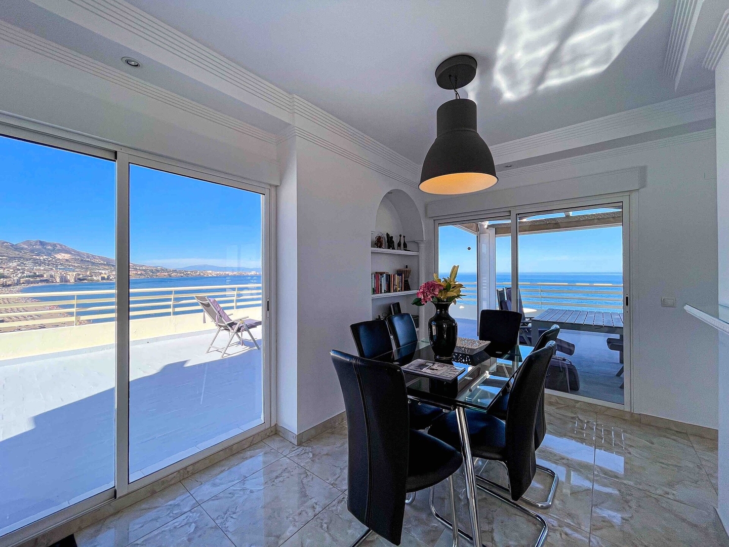 Stella - First line Penthouse with private parking 38 LYX homes