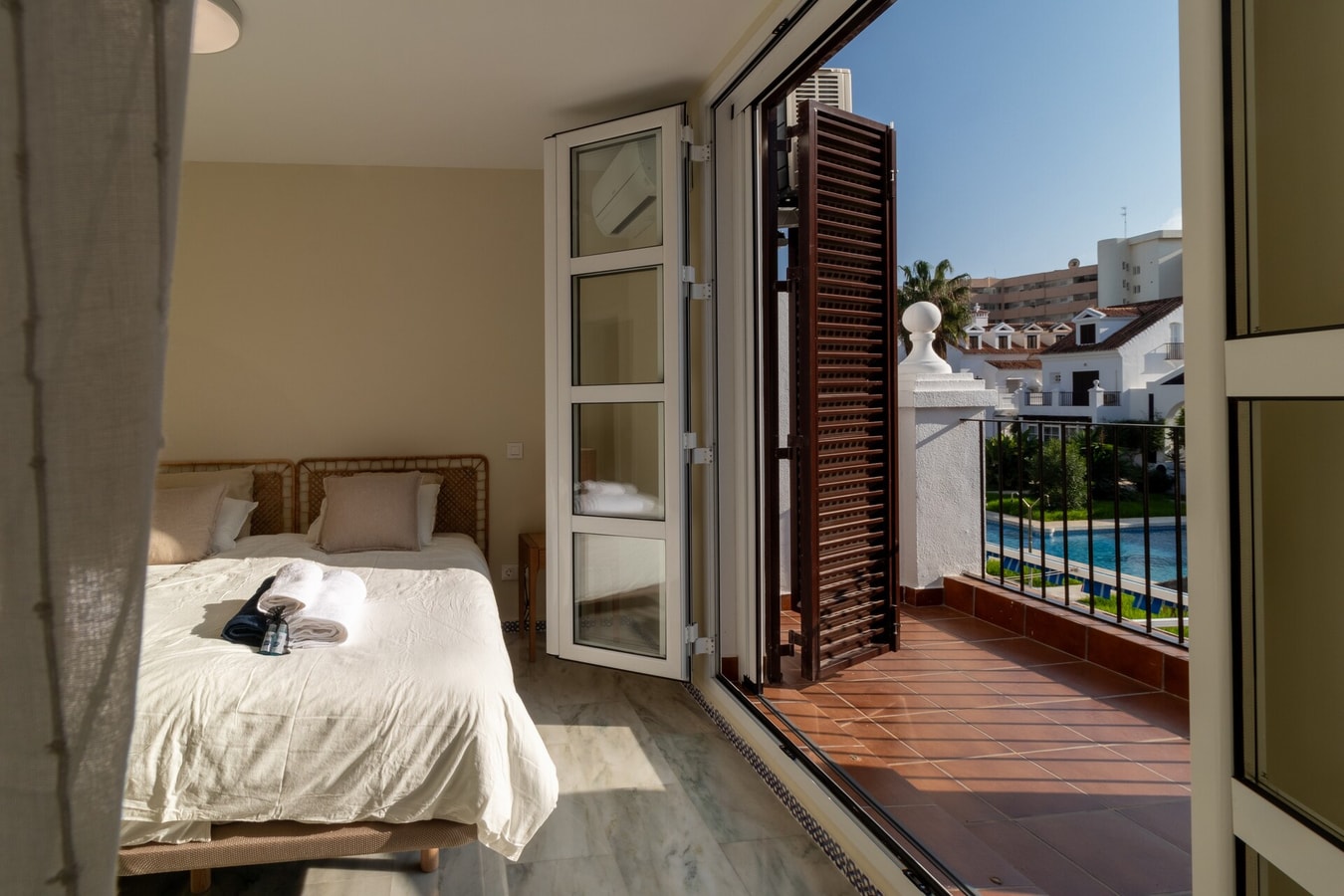 Castillo Coastal Escape 12 LYX homes
