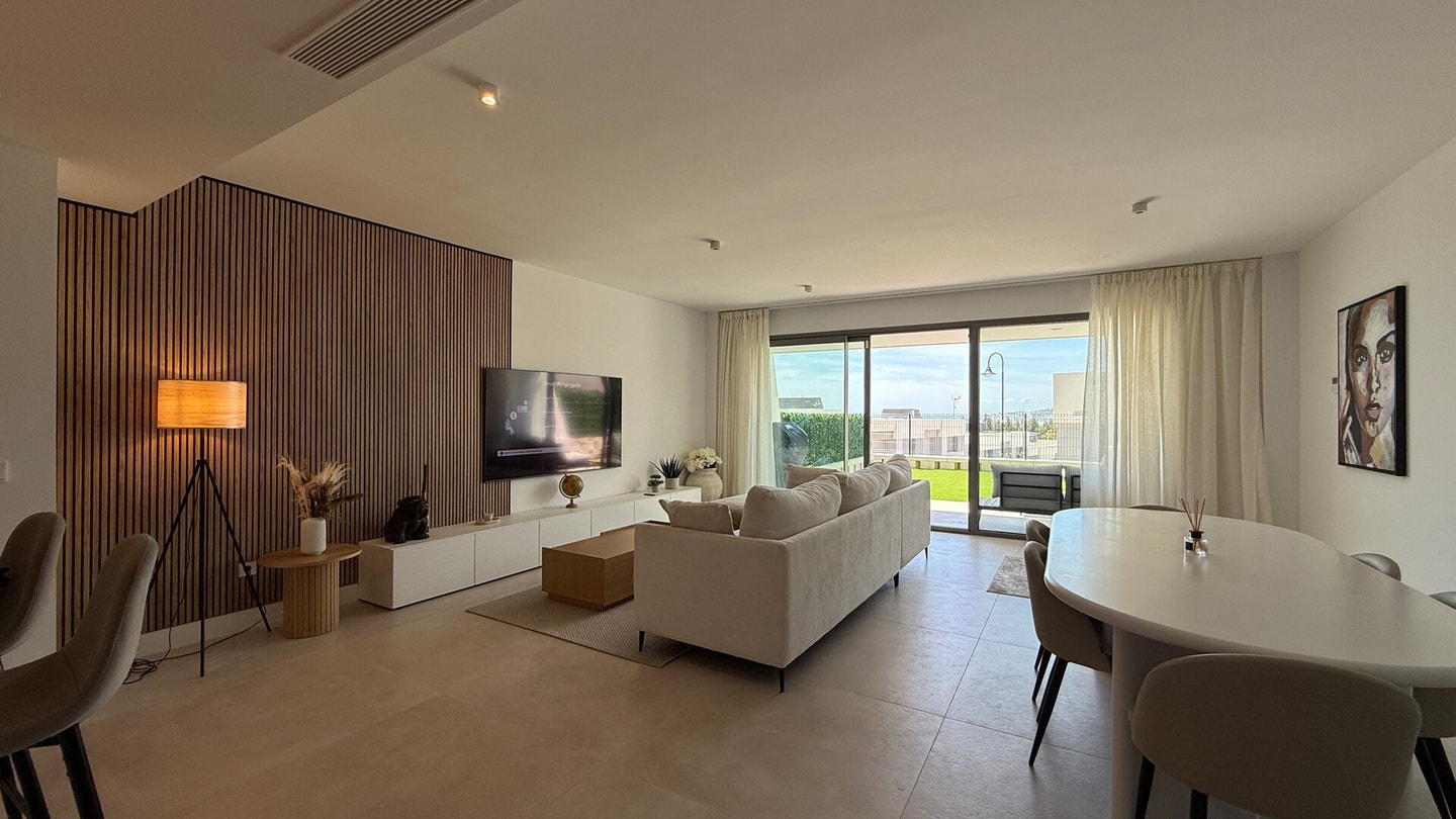  79 LYX homes