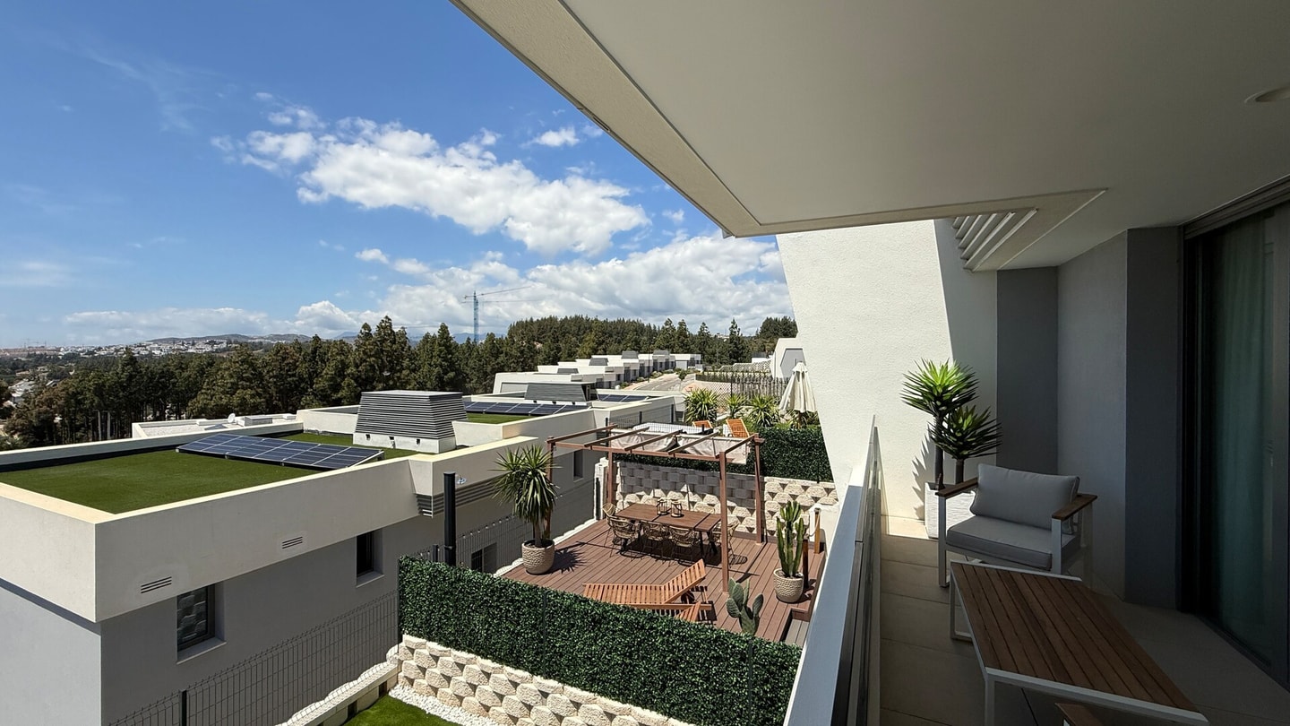  51 LYX homes