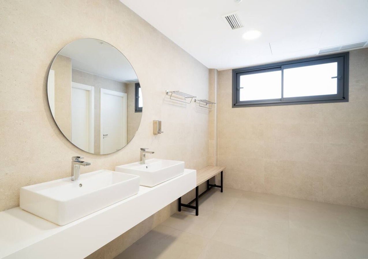  102 LYX homes