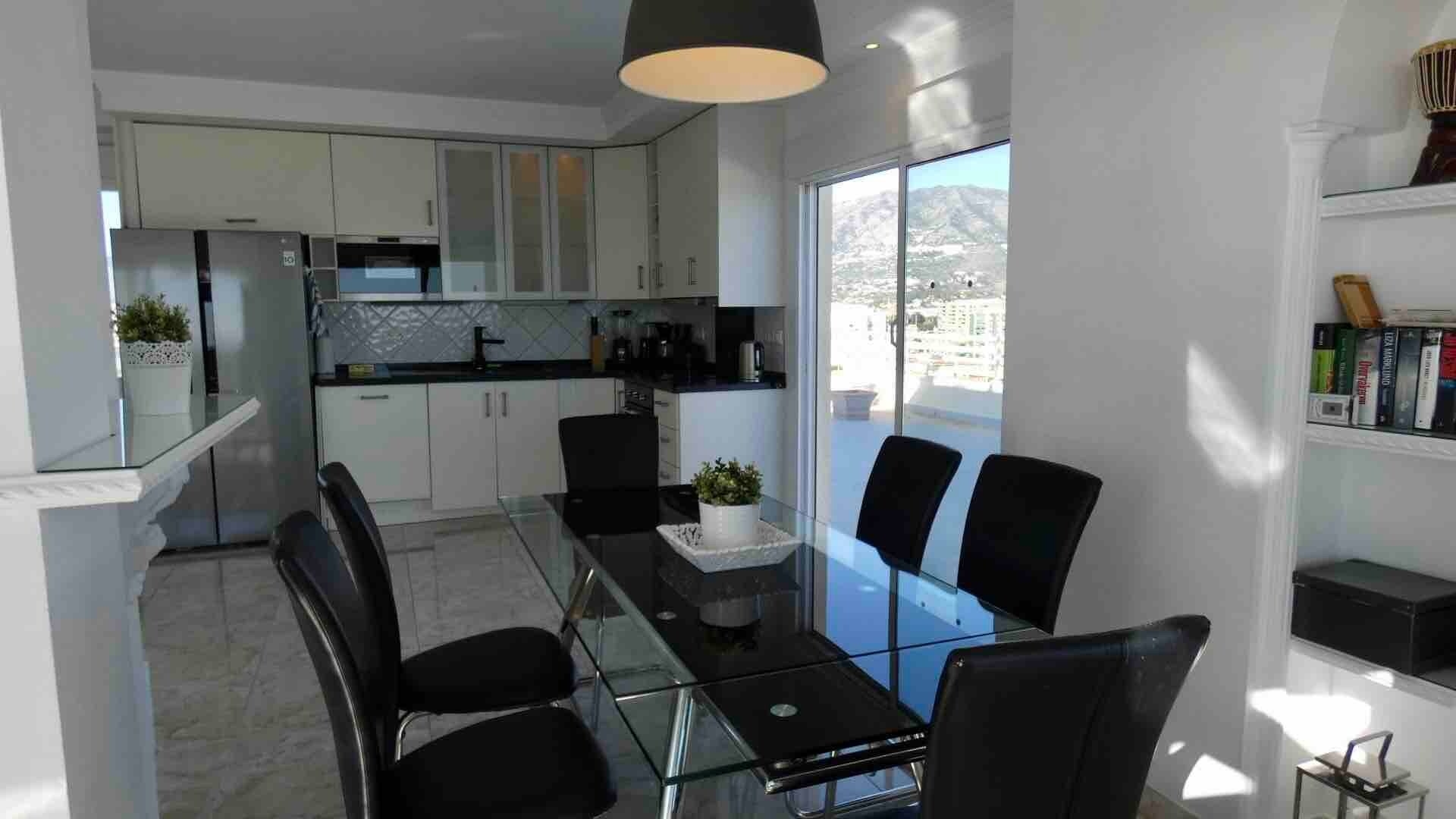 Stella - First line Penthouse with private parking 5 LYX homes