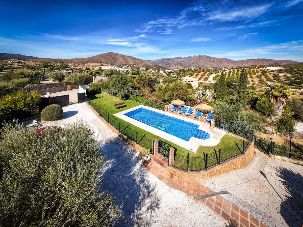  3 LYX homes