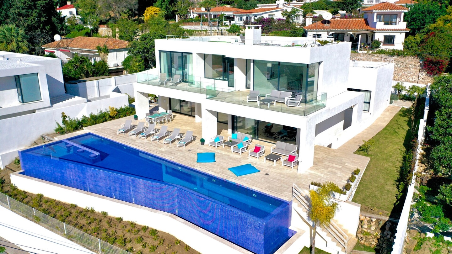 INFINITY · Infinity - Luxury Villa in Benalmádena 7 LYX homes