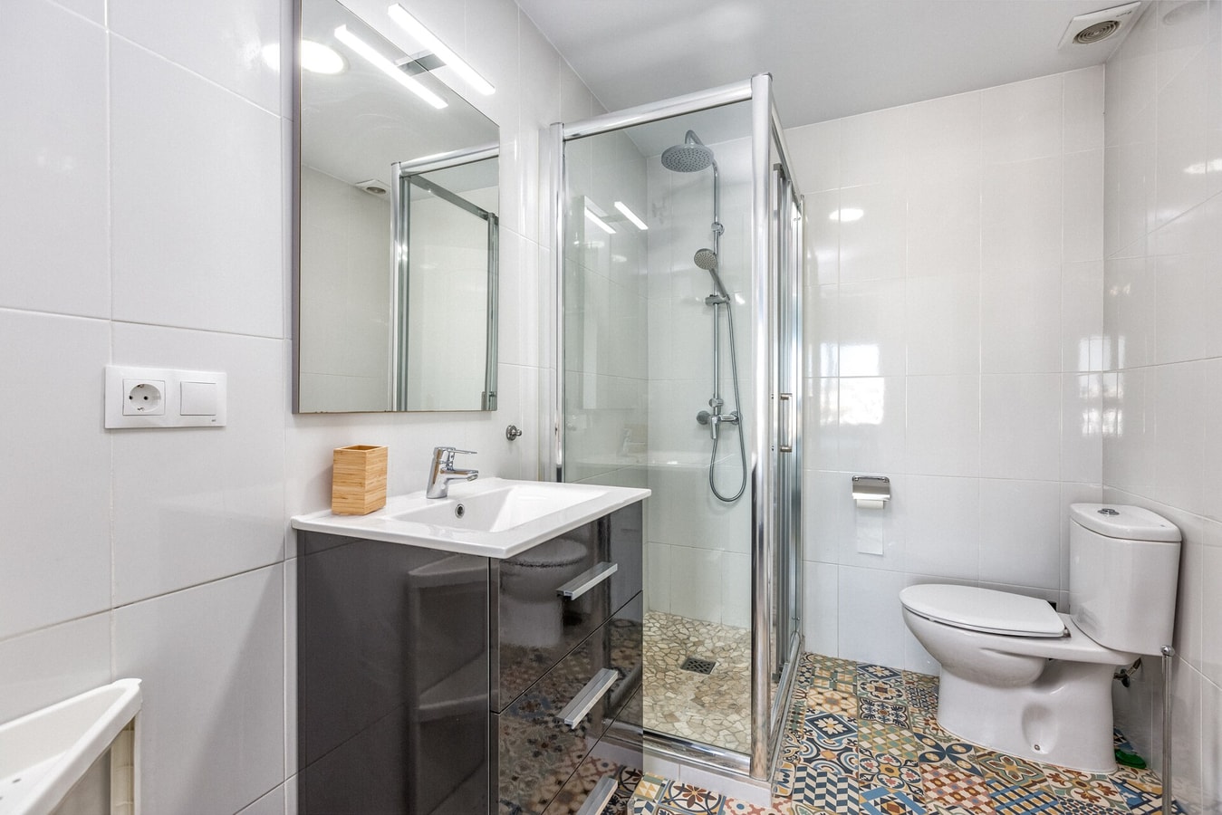 Nogali - Private heated pool-BBQ-sea view-parking 31 LYX homes