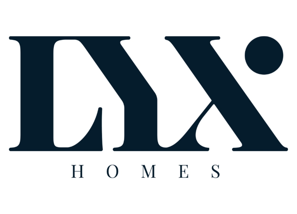 Stella - First line Penthouse with private parking 3 LYX homes
