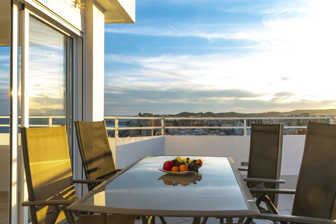 Ronda 3 frontline Penthouse in Los Boliches 4 LYX homes