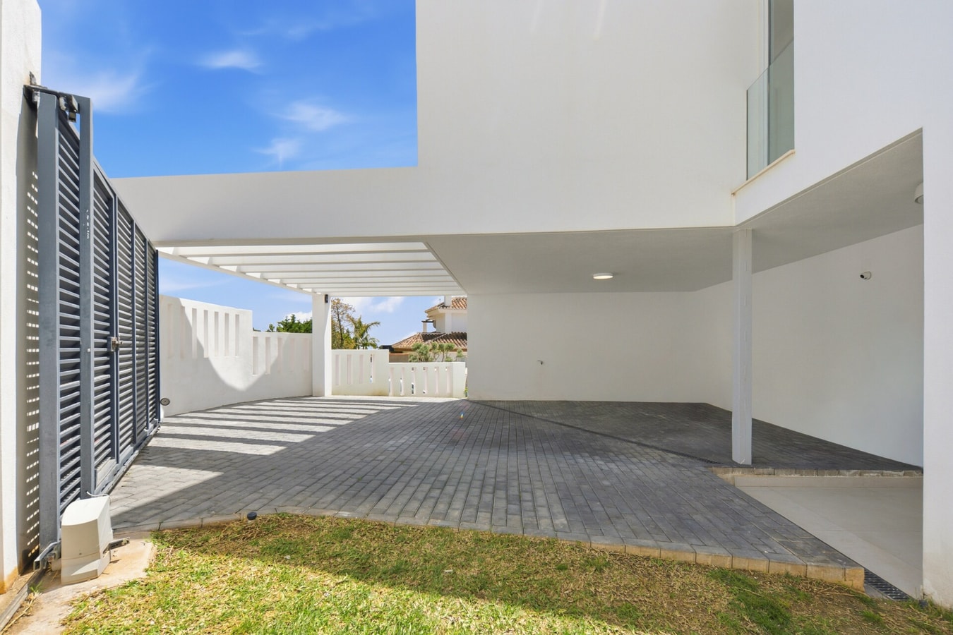 Villa Velaris | With Heated Pool, Cinema & Gym 43 LYX homes