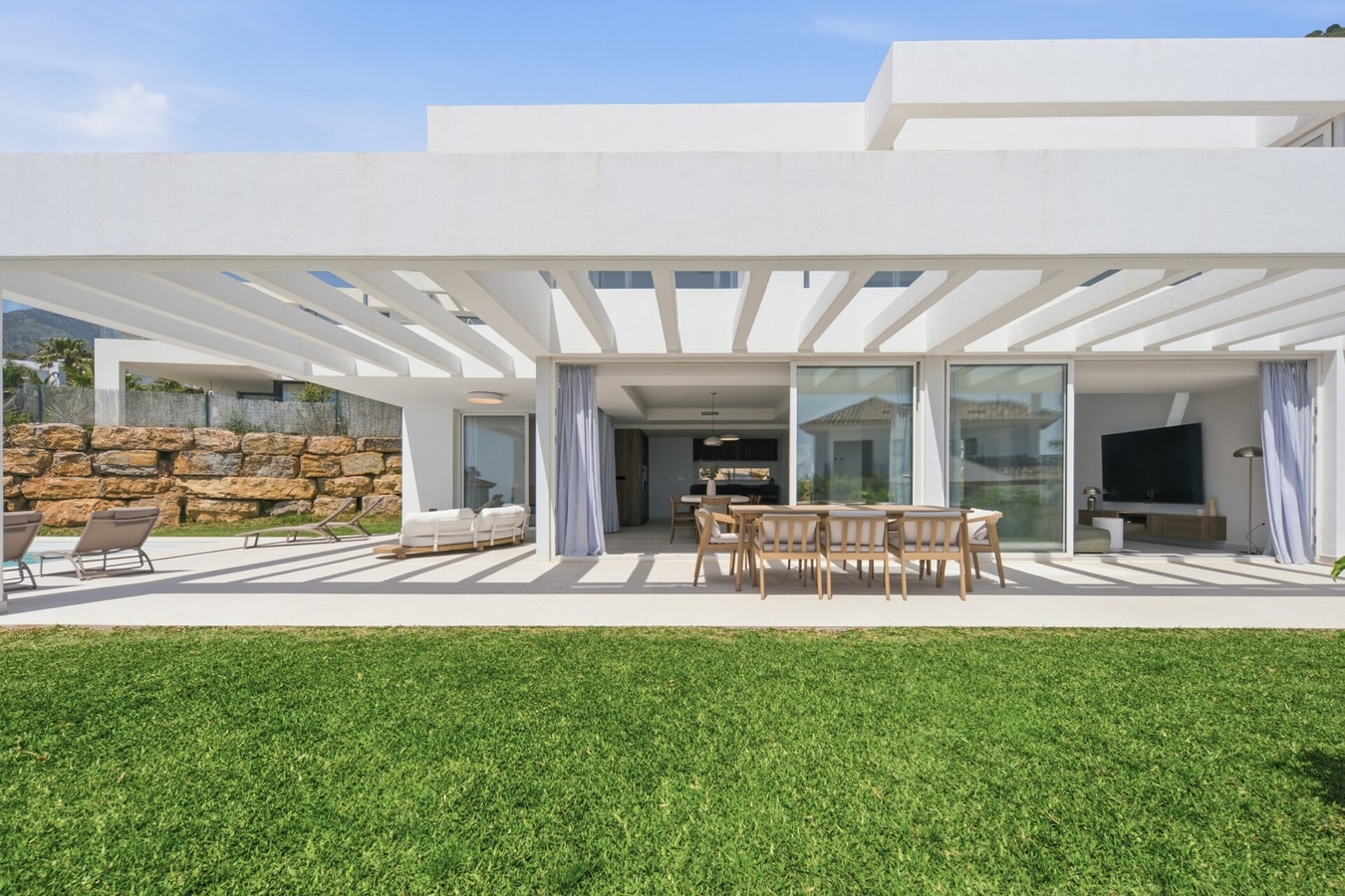 Villa Velaris | With Heated Pool, Cinema & Gym 31 LYX homes