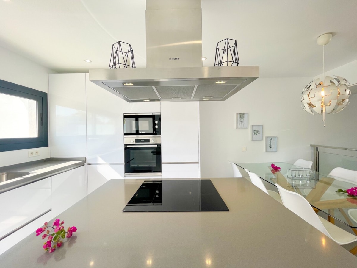 Casa Vistamar - Lovely family home with pool & BBQ 11 LYX homes