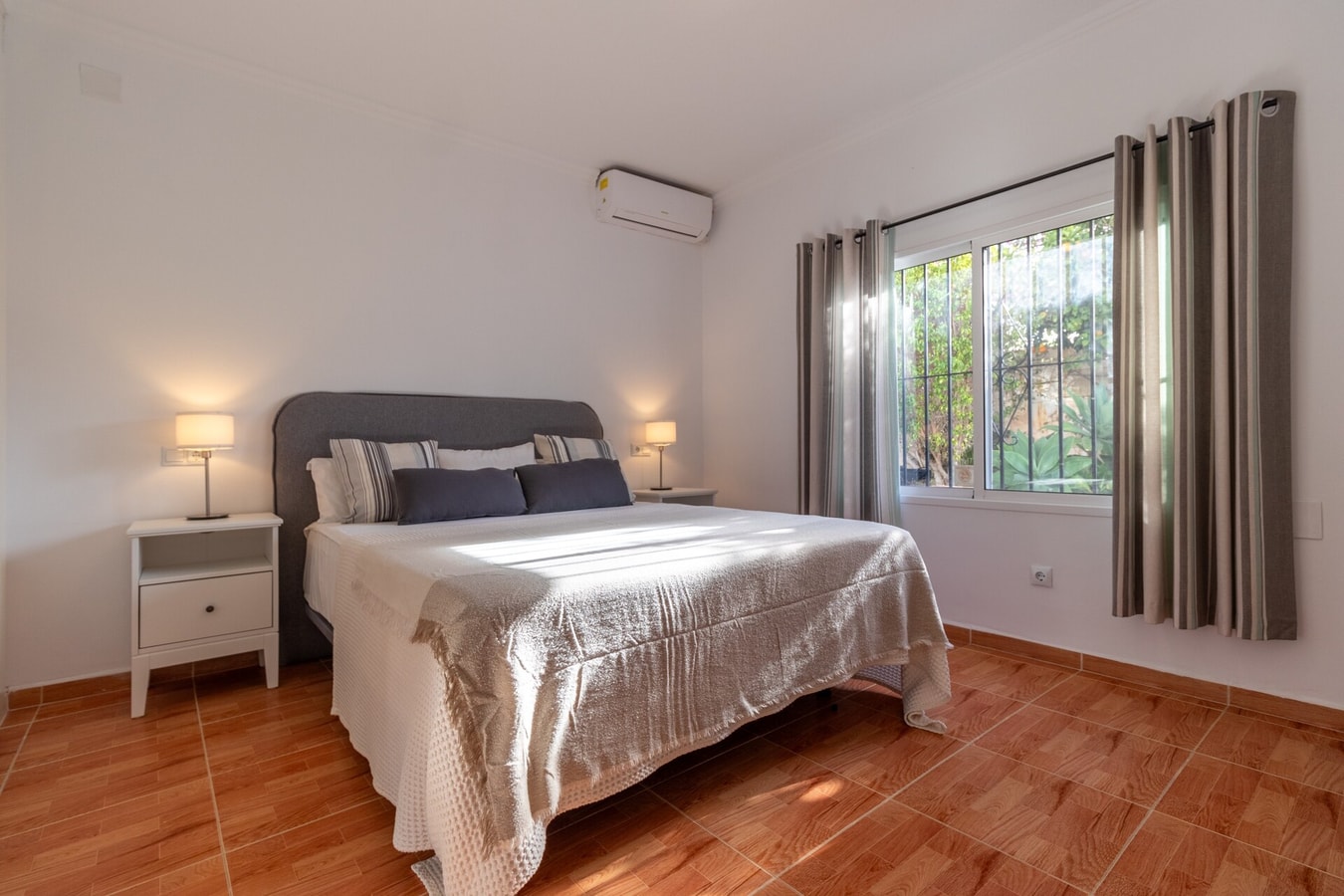 Torreblanca Anders · Torreblanca Patio Family Retreat 36 LYX homes